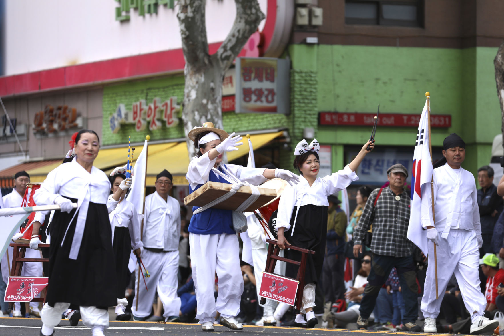 110419SouthKorea55YON.jpg